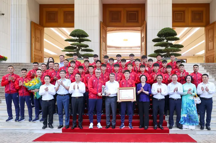 Tướng Da Mặt Bóng