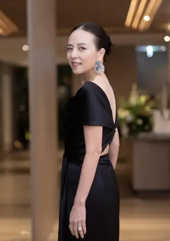 Tướng Mạo Phụ Nữ Quyền Lực Tướng Mạo Phụ Nữ Quyền Lực