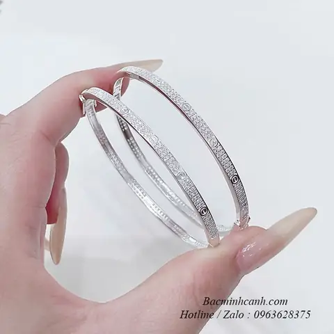 Mua Vòng Tay Cartier Bạc: Mẫu, Giá Và Cách Phân Biệt Thật Giả Mua Vòng Tay Cartier Bạc: Mẫu, Giá Và Cách Phân Biệt Thật Giả
