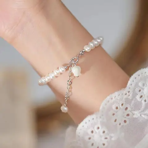 Mua Vòng Tay Chuông Gió: Các Loại, Chất Liệu, Giá & Cách Chọn Cho Nữ Mua Vòng Tay Chuông Gió: Các Loại, Chất Liệu, Giá & Cách Chọn Cho Nữ