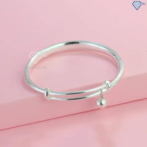 Vòng Tay Có Chuông Là Gì? Các Loại, Ý Nghĩa Và Cách Chọn Cho Bé & Người Lớn Vòng Tay Có Chuông Là Gì? Các Loại, Ý Nghĩa Và Cách Chọn Cho Bé & Người Lớn