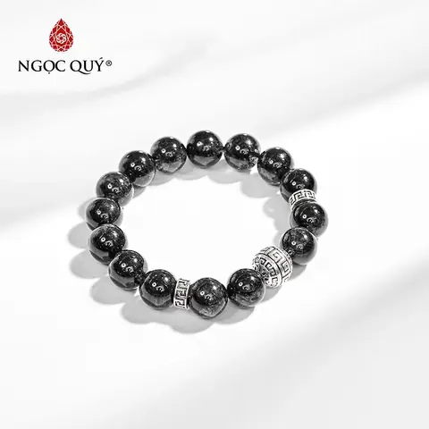 Tất Cả Về Vòng Tay Đá Đen: Ý Nghĩa, Cách Chọn Và Mua Sắm Thông Minh