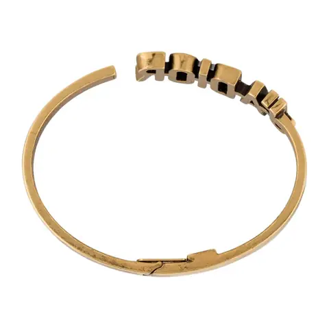 Vòng Tay J’adior Dior: Đánh Giá, Cách Chọn Và Địa Chỉ Mua Uy Tín Vòng Tay J’adior Dior: Đánh Giá, Cách Chọn Và Địa Chỉ Mua Uy Tín