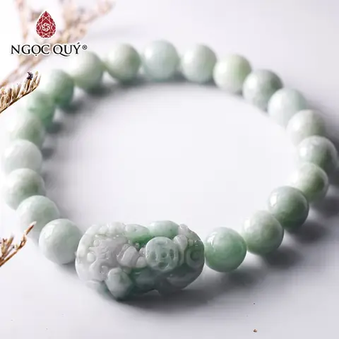 Vòng Tay Tài Lộc: Ý Nghĩa, Cách Chọn Và Cách Đeo Để Thu Hút May Mắn Vòng Tay Tài Lộc: Ý Nghĩa, Cách Chọn Và Cách Đeo Để Thu Hút May Mắn
