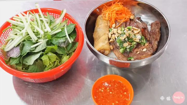 Review Bún Thịt Nướng Kiều Bảo 139 Đề Thám: Menu, Giá, Không Gian & Đánh Giá Thực Tế