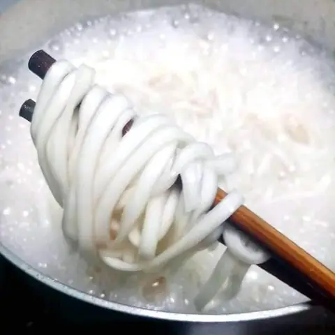 Địa Chỉ Mua Bánh Canh Tươi Tại Hà Nội: Các Loại Bột Lọc, Mỳ, Gạo Dai Tơi Cho Quán Ăn & Gia Đình Địa Chỉ Mua Bánh Canh Tươi Tại Hà Nội: Các Loại Bột Lọc, Mỳ, Gạo Dai Tơi Cho Quán Ăn & Gia Đình