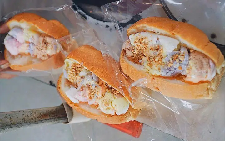 Top 10 Tiệm Bánh Mì Kẹp Kem Ngon Nhất Sài Gòn – Địa Chỉ, Giá Và Mẹo Thưởng Thức Top 10 Tiệm Bánh Mì Kẹp Kem Ngon Nhất Sài Gòn – Địa Chỉ, Giá Và Mẹo Thưởng Thức