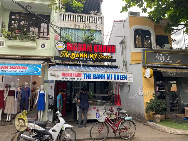 Review Bánh Mì Madam Khanh Hội An: Địa Chỉ, Giá Và Menu Từ Quán Bánh Mì Nữ Hoàng