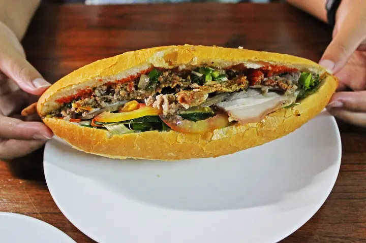 Top 10 Bánh Mì Ngon Nhất Hội An – Địa Chỉ, Đánh Giá & Mẹo Thưởng Thức Top 10 Bánh Mì Ngon Nhất Hội An – Địa Chỉ, Đánh Giá & Mẹo Thưởng Thức