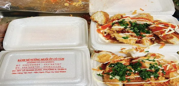 Tổng Hợp Địa Chỉ Bánh Mì Nướng Muối Ớt Quận 6 Cho Tín Đồ Ẩm Thực Đường Phố Sài Gòn
