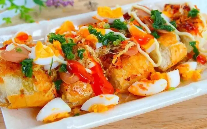 Tổng Hợp Địa Chỉ Bánh Mì Nướng Muối Ớt Quận 6 Cho Tín Đồ Ẩm Thực Đường Phố Sài Gòn