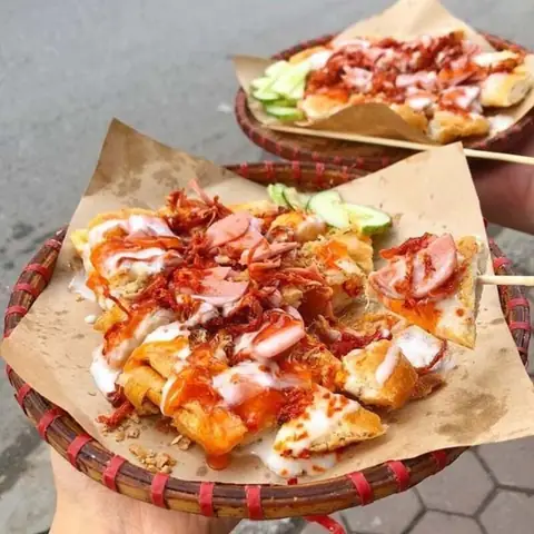 Tổng Hợp Địa Chỉ Bánh Mì Nướng Muối Ớt Quận 6 Cho Tín Đồ Ẩm Thực Đường Phố Sài Gòn