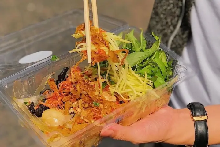 Top Quán Bánh Tráng Trộn Ngon Ở Sài Gòn Được Giới Trẻ Săn Lùng Top Quán Bánh Tráng Trộn Ngon Ở Sài Gòn Được Giới Trẻ Săn Lùng