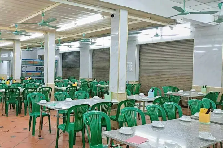 Bia Hải Xồm 91 Hoàng Quốc Việt – Địa Chỉ, Giá Bia, Giờ Mở Cửa Và Cách Thưởng Thức