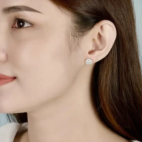 Mua Bông Tai Kim Cương Nhân Tạo Pnj: Các Mẫu Và Giá Tham Khảo Mới Nhất Mua Bông Tai Kim Cương Nhân Tạo Pnj: Các Mẫu Và Giá Tham Khảo Mới Nhất