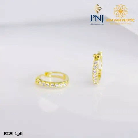 Bộ Sưu Tập Bông Tai Vàng Cho Bé Gái Pnj: Mẫu Mã, Chất Liệu Và Giá Tham Khảo Bộ Sưu Tập Bông Tai Vàng Cho Bé Gái Pnj: Mẫu Mã, Chất Liệu Và Giá Tham Khảo