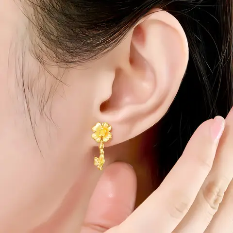 Chọn Mua Bông Tai Vàng Cho Cô Dâu: Các Mẫu Đẹp, Chất Liệu Và Bí Quyết Hợp Kiểu Tóc Chọn Mua Bông Tai Vàng Cho Cô Dâu: Các Mẫu Đẹp, Chất Liệu Và Bí Quyết Hợp Kiểu Tóc