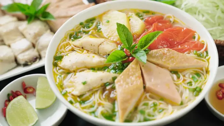 Địa Chỉ Bún Cá Nha Trang Ngon Ở Đinh Tiên Hoàng – Thông Tin Chi Tiết, Giờ Mở Cửa & Giá Cả