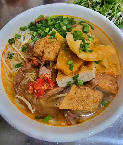 Tổng Hợp Các Quán Bún Chả Cá Hoàng Diệu Đà Nẵng: Địa Chỉ & Review Chi Tiết