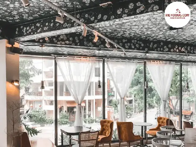 Tổng Hợp Các Quán Cà Phê Sân Vườn Phú Nhuận Đẹp, Chill Cho Người Muốn Tìm Chỗ Thư Giãn Tổng Hợp Các Quán Cà Phê Sân Vườn Phú Nhuận Đẹp, Chill Cho Người Muốn Tìm Chỗ Thư Giãn