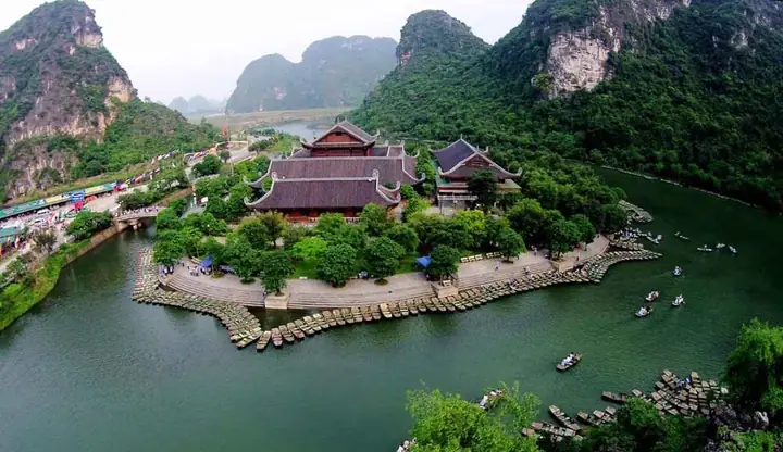 Cập Nhật Các Địa Điểm Du Lịch Ninh Bình Và Bảng Giá Vé Tham Quan Mới Nhất 2026 Cập Nhật Các Địa Điểm Du Lịch Ninh Bình Và Bảng Giá Vé Tham Quan Mới Nhất 2026