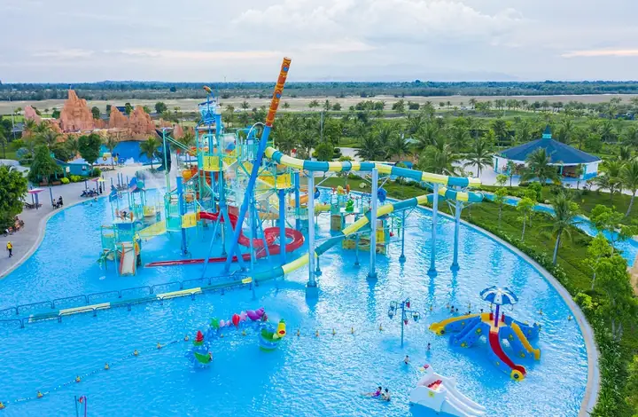 Tổng Hợp Các Điểm Vui Chơi Ở Quảng Ngãi Cho Du Khách: Từ Đảo Lý Sơn Đến Núi Thiên Ấn Tổng Hợp Các Điểm Vui Chơi Ở Quảng Ngãi Cho Du Khách: Từ Đảo Lý Sơn Đến Núi Thiên Ấn