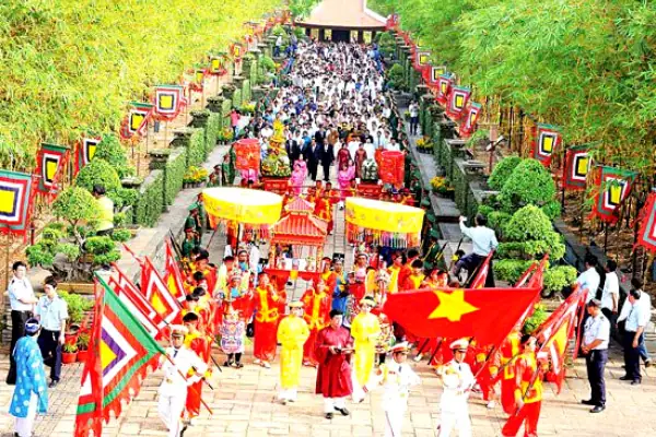 Tổng Hợp Các Hoạt Động Trong Ngày Giỗ Tổ Hùng Vương: Từ Nghi Lễ Thiêng Liêng Đến Lễ Hội Văn Hóa