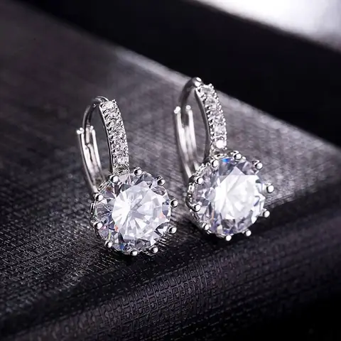 Gợi Ý Các Kiểu Bông Tai Đẹp Nhất Cho Phái Nữ Từ Khuyên Tai Cơ Bản Đến Hoa Tai Cao Cấp Gợi Ý Các Kiểu Bông Tai Đẹp Nhất Cho Phái Nữ Từ Khuyên Tai Cơ Bản Đến Hoa Tai Cao Cấp