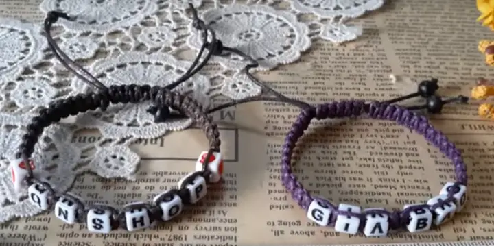 Tổng Hợp Các Kiểu Đan Vòng Tay Bằng Dây Cho Người Mới Tự Làm Thủ Công Tổng Hợp Các Kiểu Đan Vòng Tay Bằng Dây Cho Người Mới Tự Làm Thủ Công