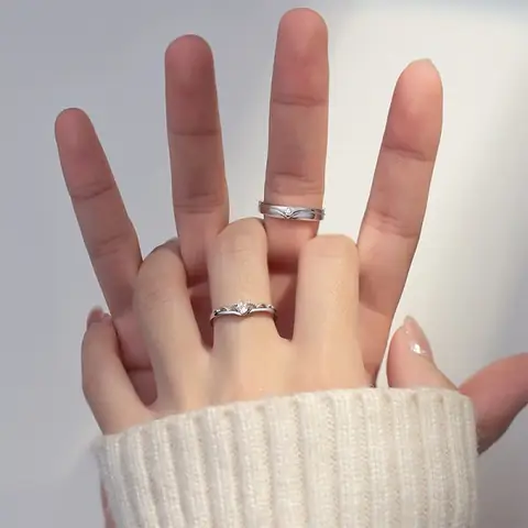 Các Kiểu Nhẫn Cặp Đẹp: 10 Mẫu Thiết Kế Ý Nghĩa Cho Cả Nam Và Nữ Các Kiểu Nhẫn Cặp Đẹp: 10 Mẫu Thiết Kế Ý Nghĩa Cho Cả Nam Và Nữ