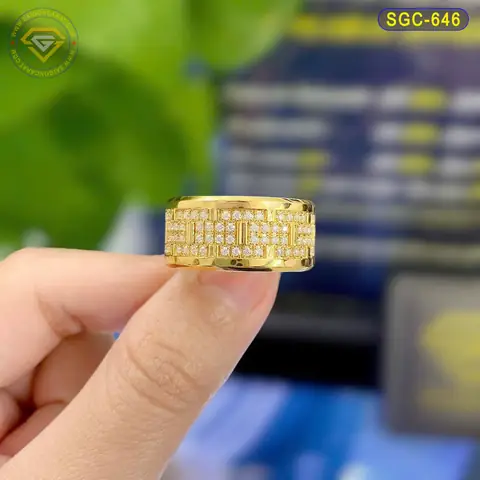 Giải Mã Các Ký Hiệu Trên Nhẫn Vàng: Ý Nghĩa Và Cách Đọc Chính Xác Giải Mã Các Ký Hiệu Trên Nhẫn Vàng: Ý Nghĩa Và Cách Đọc Chính Xác
