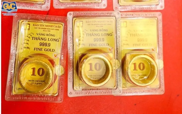 Giải Mã Các Ký Hiệu Trên Nhẫn Vàng: Ý Nghĩa Và Cách Đọc Chính Xác Giải Mã Các Ký Hiệu Trên Nhẫn Vàng: Ý Nghĩa Và Cách Đọc Chính Xác