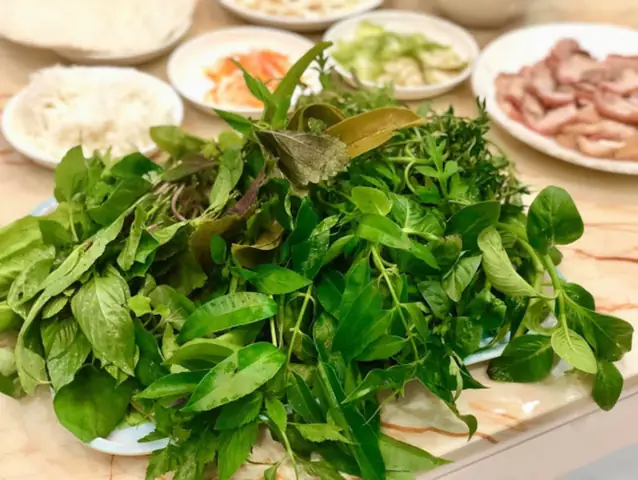 Các Loại Rau Rừng Thường Dùng Cuốn Bánh Tráng: Danh Sách, Cách Chọn Và Bảo Quản