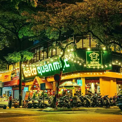 Tổng Hợp Các Quán Ăn Ngon Quận 10 Cho Thực Khách Muốn Khám Phá Ẩm Thực Địa Phương Tổng Hợp Các Quán Ăn Ngon Quận 10 Cho Thực Khách Muốn Khám Phá Ẩm Thực Địa Phương