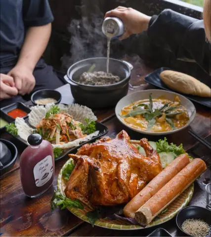 Tổng Hợp Các Quán Gà Nướng Cơm Lam Ngon Ở Đà Lạt – Địa Chỉ Đáng Thử Cho Du Khách Và Gia Đình Tổng Hợp Các Quán Gà Nướng Cơm Lam Ngon Ở Đà Lạt – Địa Chỉ Đáng Thử Cho Du Khách Và Gia Đình
