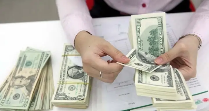Cách Đổi Tiền Đô Ở Ngân Hàng: Thủ Tục, Giấy Tờ Cần Chuẩn Bị Và Địa Điểm Uy Tín