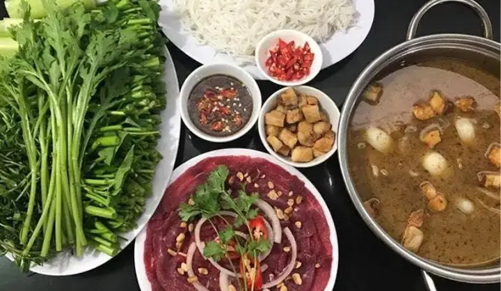 Cách Làm Lẩu Bò Mắm Ruốc Tại Nhà Đơn Giản Chuẩn Vị Bình Dương Cách Làm Lẩu Bò Mắm Ruốc Tại Nhà Đơn Giản Chuẩn Vị Bình Dương