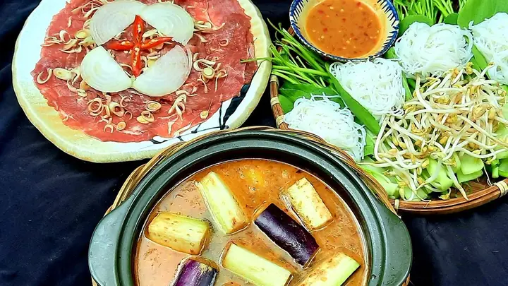 Cách Làm Lẩu Bò Mắm Ruốc Tại Nhà Đơn Giản Chuẩn Vị Bình Dương Cách Làm Lẩu Bò Mắm Ruốc Tại Nhà Đơn Giản Chuẩn Vị Bình Dương