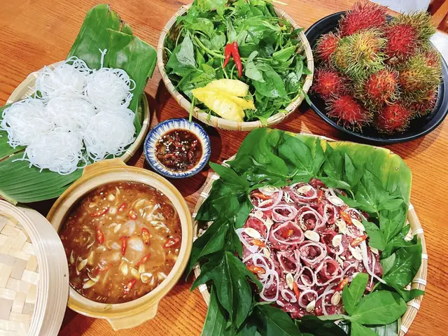 Cách Làm Lẩu Bò Mắm Ruốc Tại Nhà Đơn Giản Chuẩn Vị Bình Dương Cách Làm Lẩu Bò Mắm Ruốc Tại Nhà Đơn Giản Chuẩn Vị Bình Dương