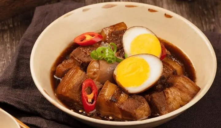 Cách Làm Món Thịt Kho Trứng Vịt Nước Dừa Thơm Ngon, Chuẩn Vị Nam Bộ Cho Gia Đình Cách Làm Món Thịt Kho Trứng Vịt Nước Dừa Thơm Ngon, Chuẩn Vị Nam Bộ Cho Gia Đình