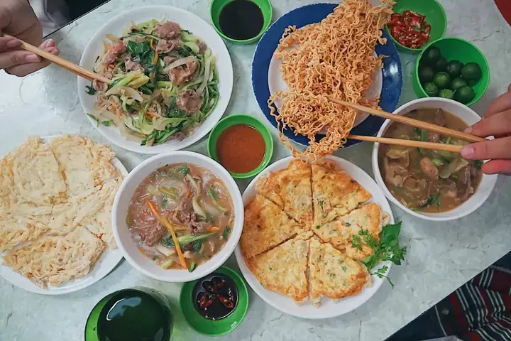Cách Làm Phở Chiên Giòn Khâm Thiên Chuẩn Vị Hà Nội