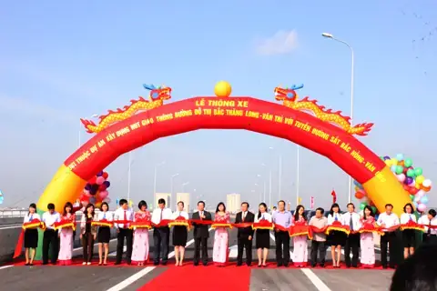 Tìm Hiểu Chi Tiết Cầu Thăng Long Hà Nội: Vị Trí, Lịch Sử Và Ý Nghĩa Công Trình Bắc Qua Sông Hồng Tìm Hiểu Chi Tiết Cầu Thăng Long Hà Nội: Vị Trí, Lịch Sử Và Ý Nghĩa Công Trình Bắc Qua Sông Hồng