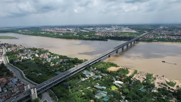 Tìm Hiểu Chi Tiết Cầu Thăng Long Hà Nội: Vị Trí, Lịch Sử Và Ý Nghĩa Công Trình Bắc Qua Sông Hồng Tìm Hiểu Chi Tiết Cầu Thăng Long Hà Nội: Vị Trí, Lịch Sử Và Ý Nghĩa Công Trình Bắc Qua Sông Hồng