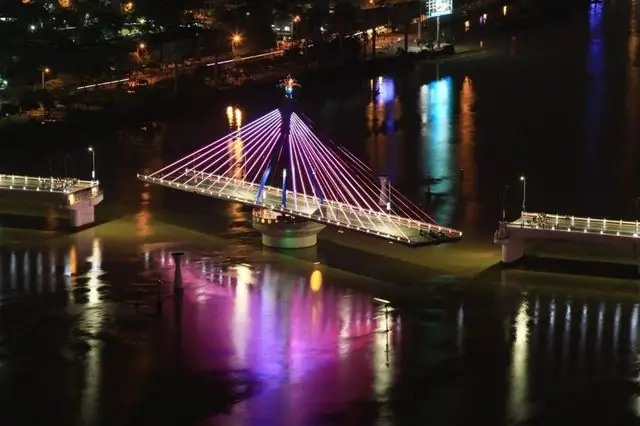 Tìm Hiểu Cầu Quay Sông Hàn Đà Nẵng: Biểu Tượng Cầu Quay Duy Nhất Và Lịch Trình Xem Thực Tế Tìm Hiểu Cầu Quay Sông Hàn Đà Nẵng: Biểu Tượng Cầu Quay Duy Nhất Và Lịch Trình Xem Thực Tế
