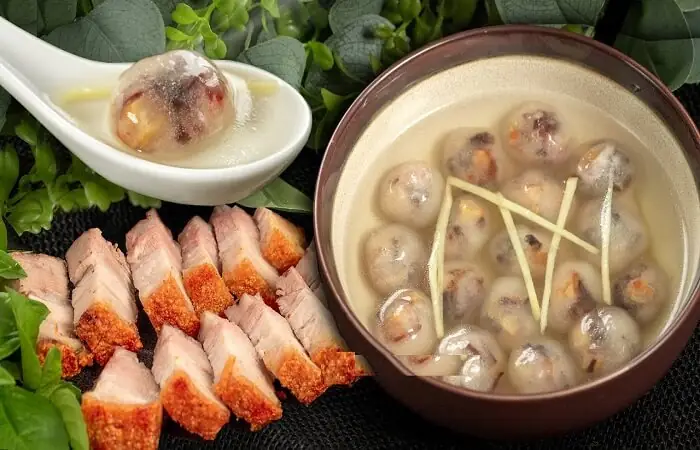 Gợi Ý Các Quán Chè Bột Lọc Heo Quay Ở Huế Chuẩn Vị Cố Đô Cho Thực Khách Muốn Trải Nghiệm Ẩm Thực Địa Phương