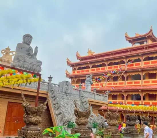 Tìm Hiểu Chùa Ấn Quang Sư Vạn Hạnh: Lịch Sử, Vị Trí Và Vai Trò Tại Quận 10 Tp.hcm Tìm Hiểu Chùa Ấn Quang Sư Vạn Hạnh: Lịch Sử, Vị Trí Và Vai Trò Tại Quận 10 Tp.hcm