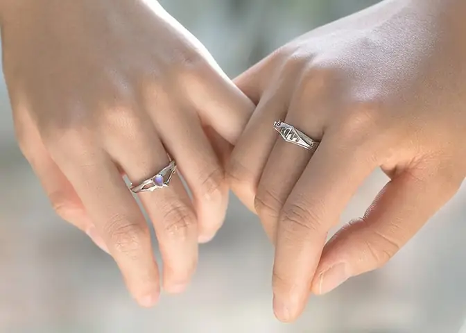Có Nên Đeo Nhẫn Cặp? Lý Do, Cách Đeo Và Những Điều Cần Biết Có Nên Đeo Nhẫn Cặp? Lý Do, Cách Đeo Và Những Điều Cần Biết