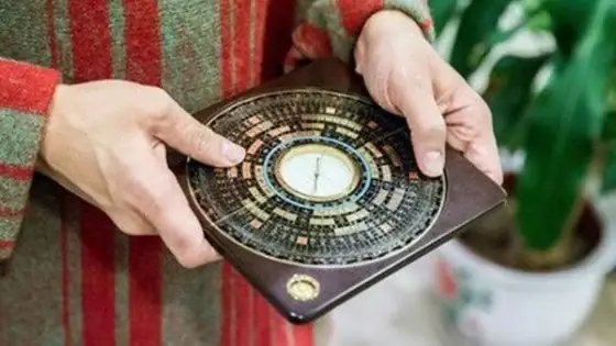 Có Nên Tin Vào Tướng Số Không: Góc Nhìn Đa Chiều Từ Khoa Học Đến Phật Giáo Có Nên Tin Vào Tướng Số Không: Góc Nhìn Đa Chiều Từ Khoa Học Đến Phật Giáo