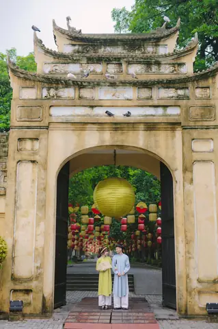 Khám Phá Cổng Vào Hoàng Thành Thăng Long: Từ Cổng Chính 19c Hoàng Diệu Đến Di Tích Đoan Môn Khám Phá Cổng Vào Hoàng Thành Thăng Long: Từ Cổng Chính 19c Hoàng Diệu Đến Di Tích Đoan Môn
