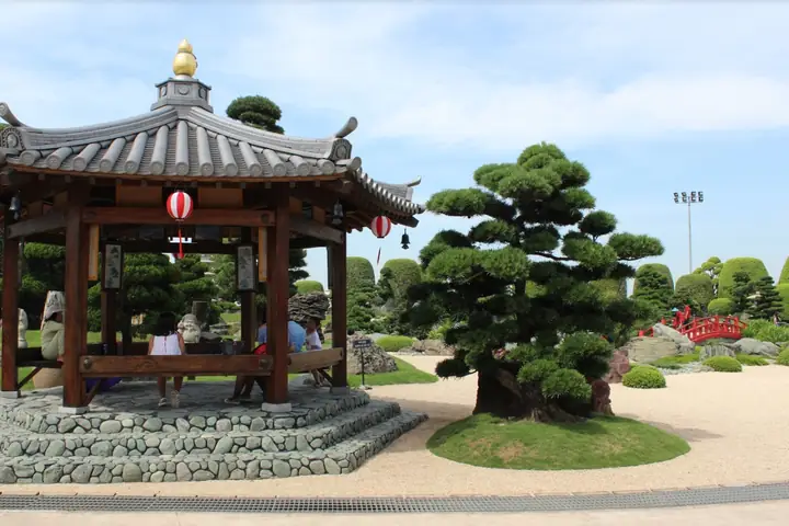Khám Phá Công Viên Đá Nhật Rin Rin Park: Địa Điểm Và Trải Nghiệm Thực Tế Tại Hóc Môn